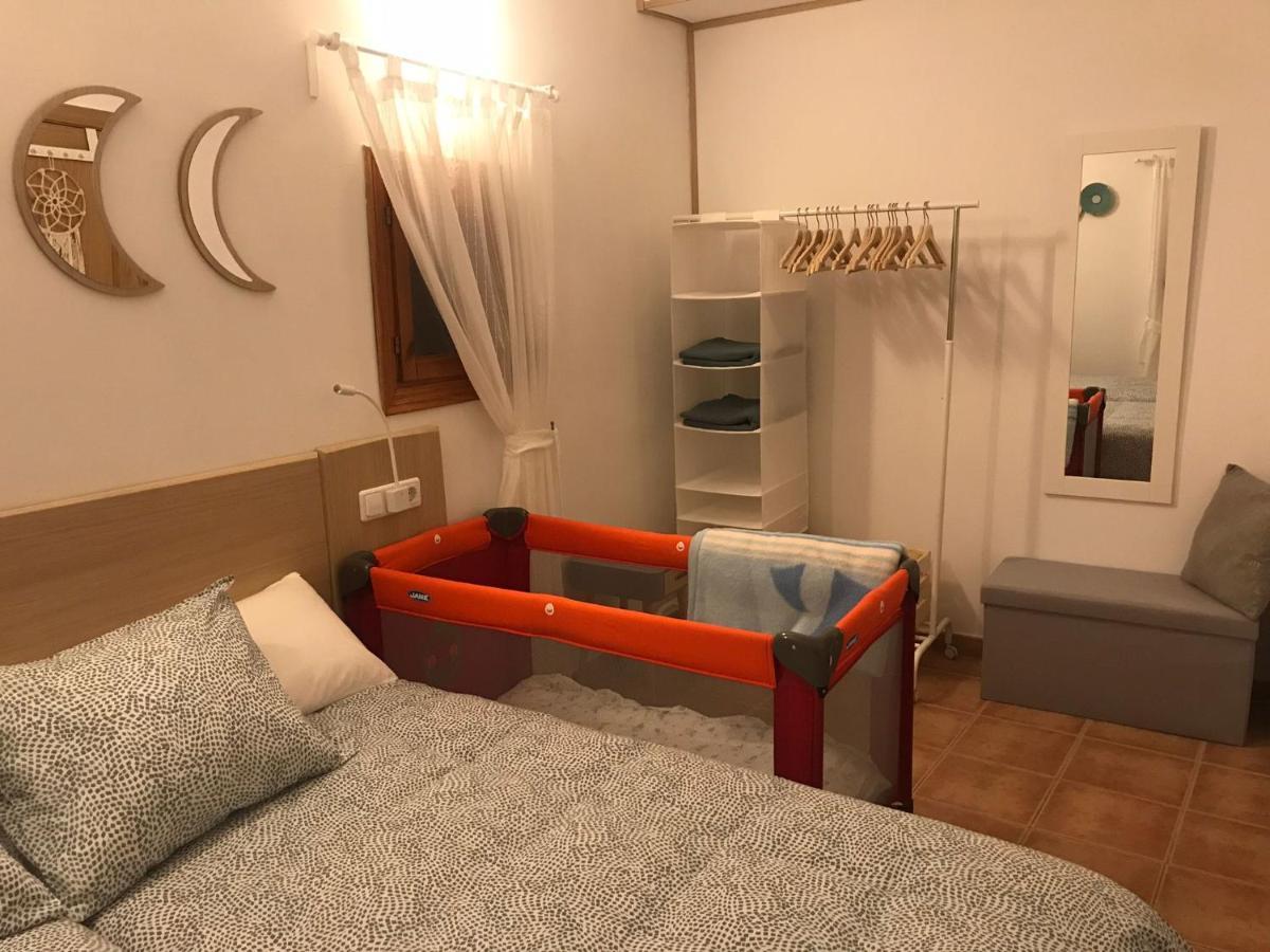 Apartamentos Erlueta 卡拉塔尤德 外观 照片